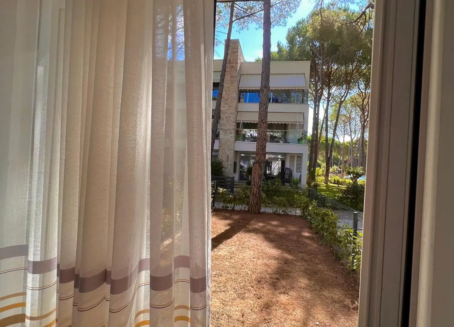 Lalzi Bay,Beach Apartment Durres Albania